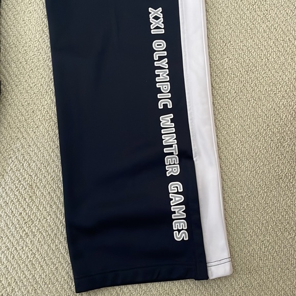 Vancouver 2010 Olympics Elevate Track Pants (NWT size S) - Picture 5 of 7